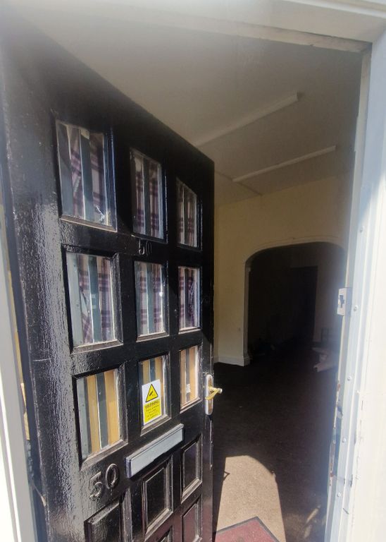 Property photo 3 of 4