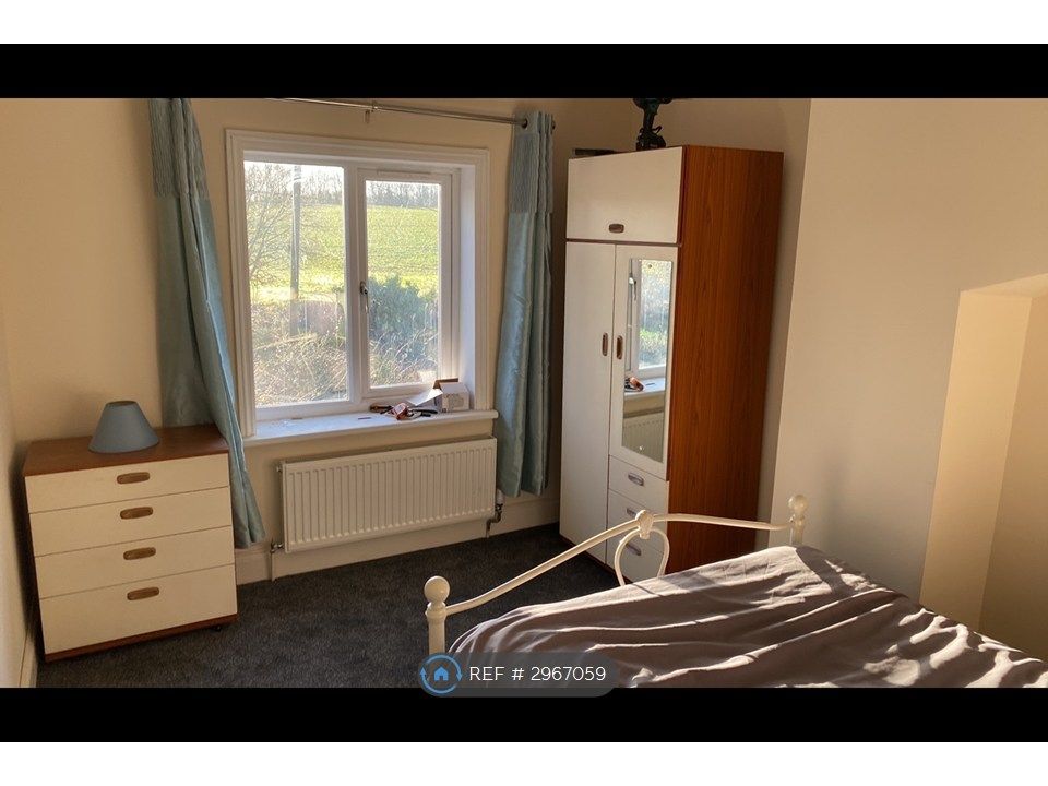Property photo 1 of 3