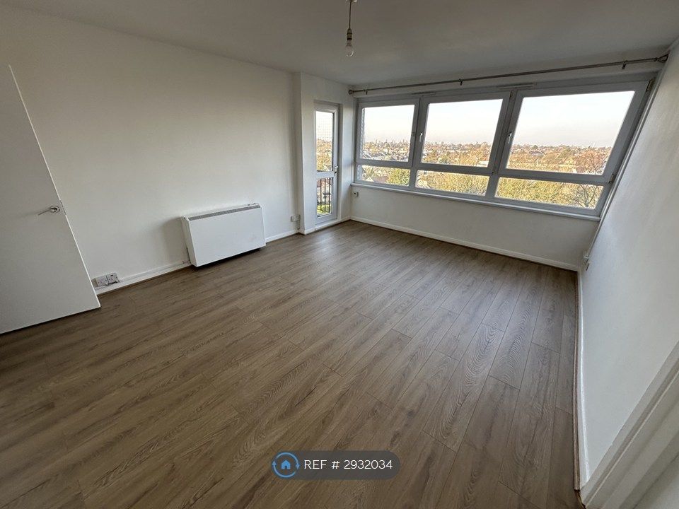 Property photo 1 of 13 Lounge-1
