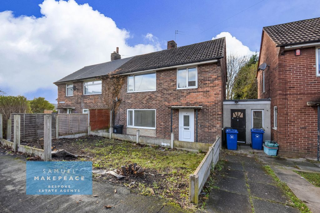 Property photo 1 of 21 Refurbished Three Bedroom Semi Detached Property In Kidsgrove!