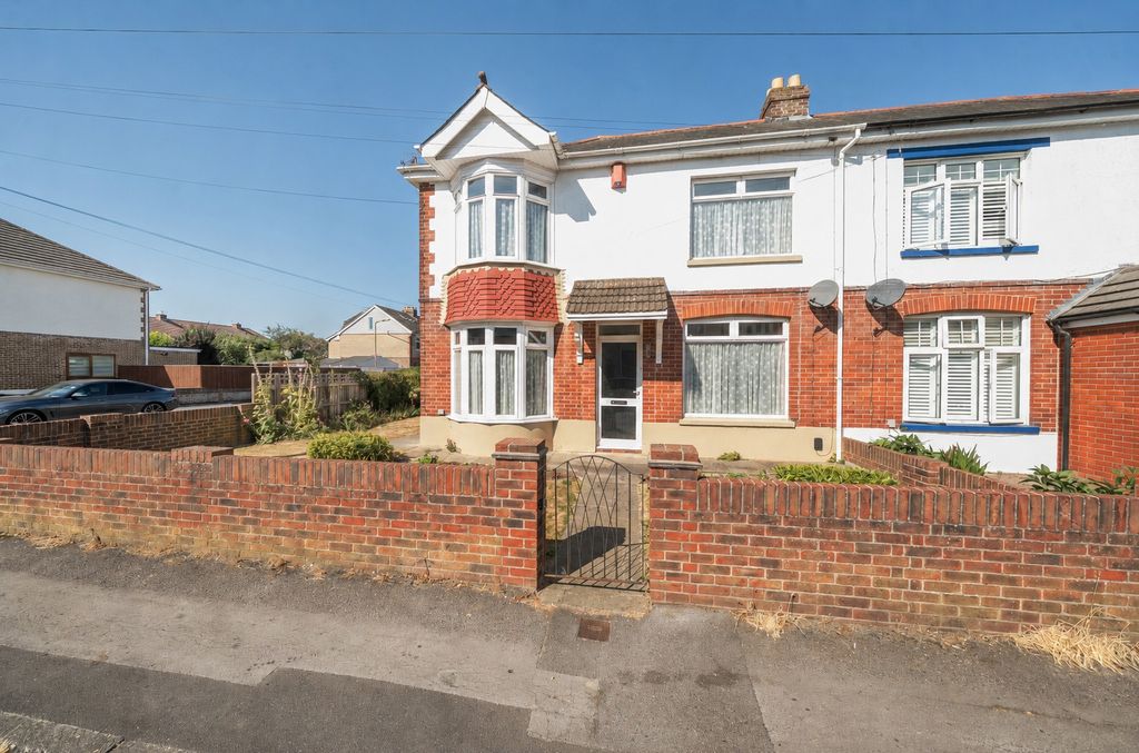 Property photo 1 of 16 Picture No. 30