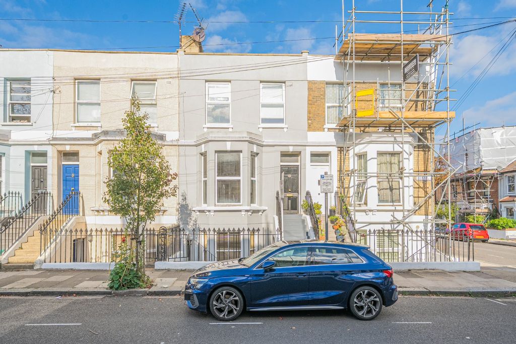 Property photo 2 of 20 Picture No. 03