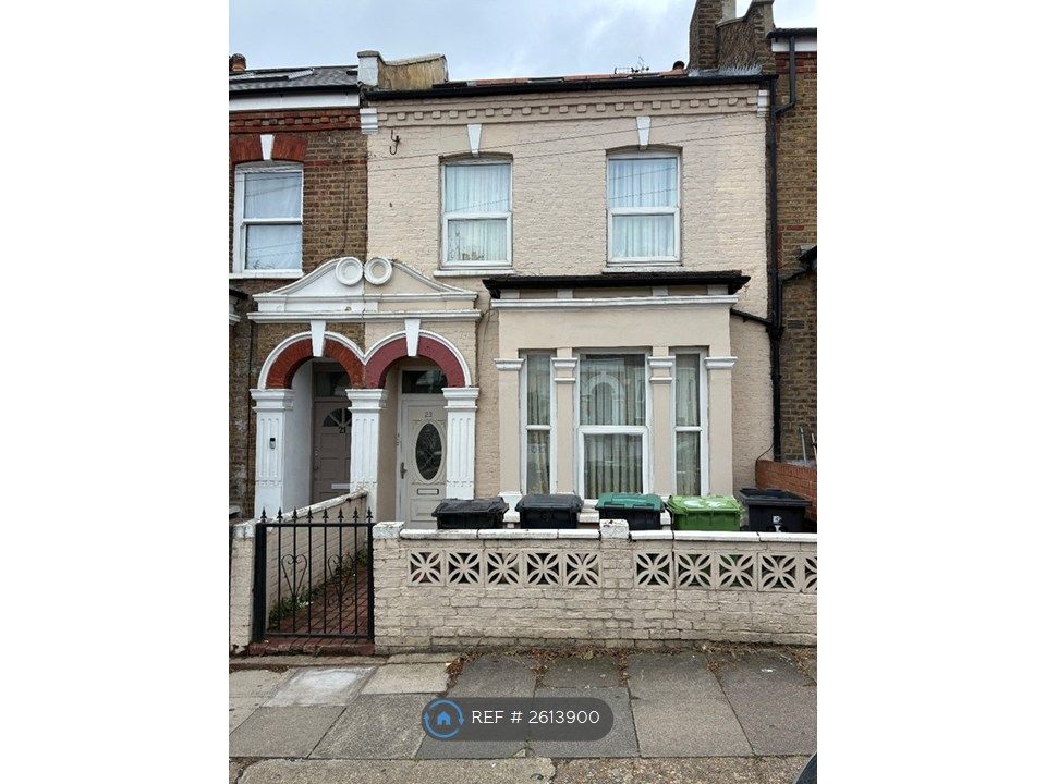 Property photo 2 of 35