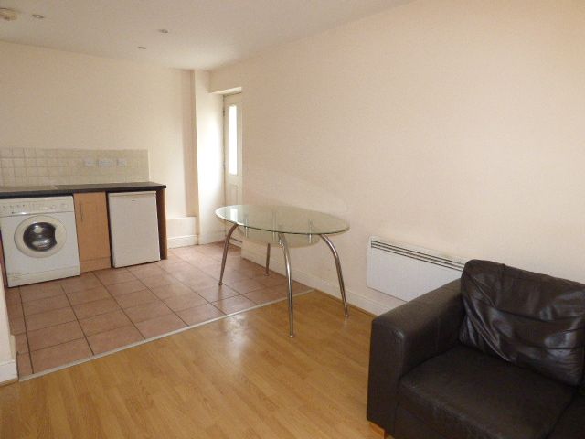 Property photo 2 of 9