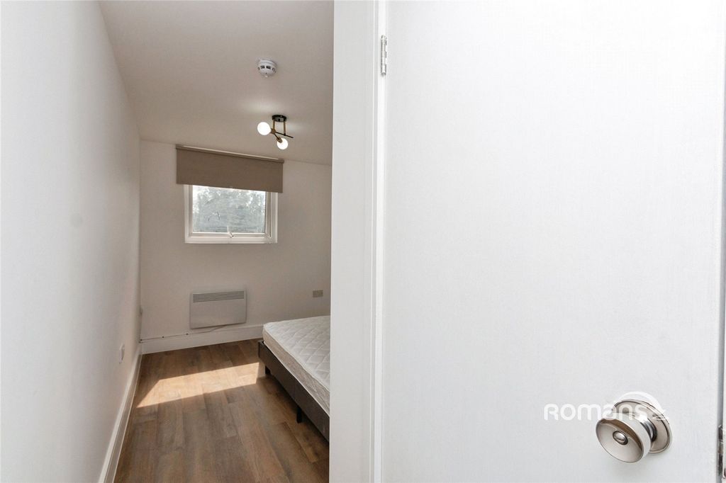Property photo 2 of 6 Picture No. 04