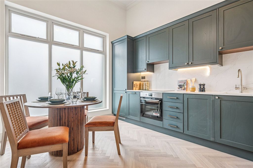 Property photo 2 of 16 Picture No. 16