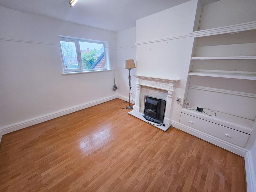 Property photo 1 of 16 Image