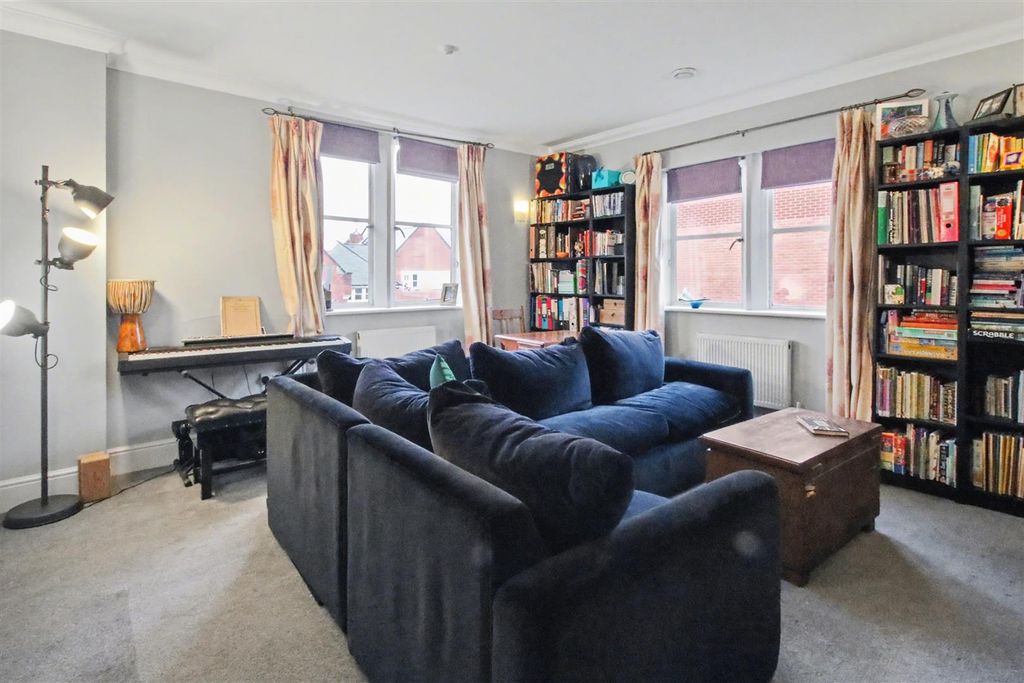 Property photo 2 of 13 Sr 1.Jpg