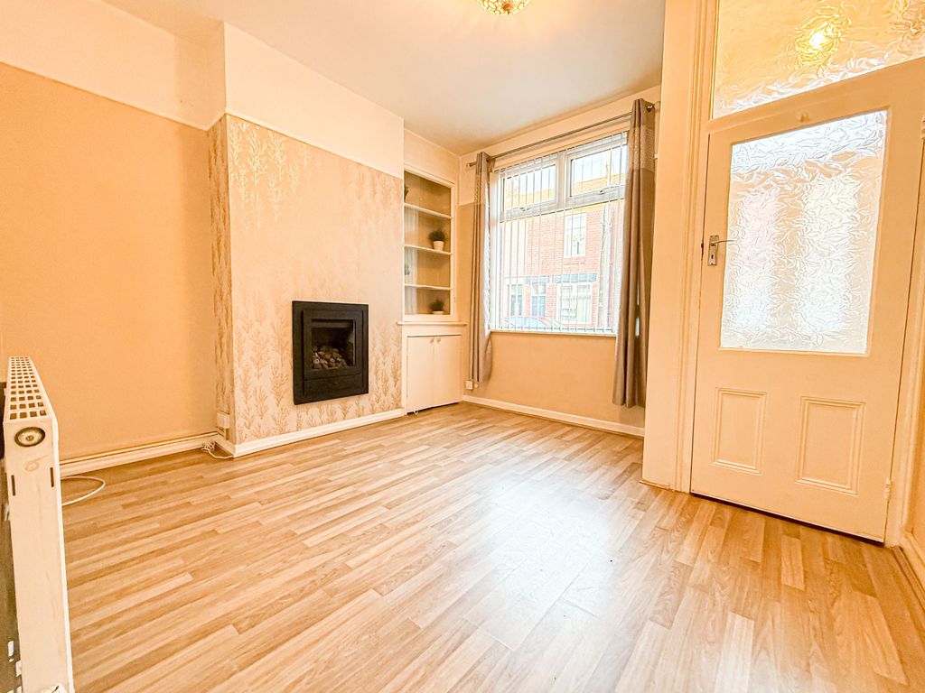 Property photo 3 of 13