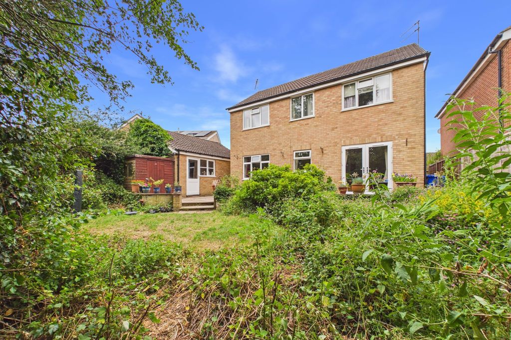 Property photo 2 of 23