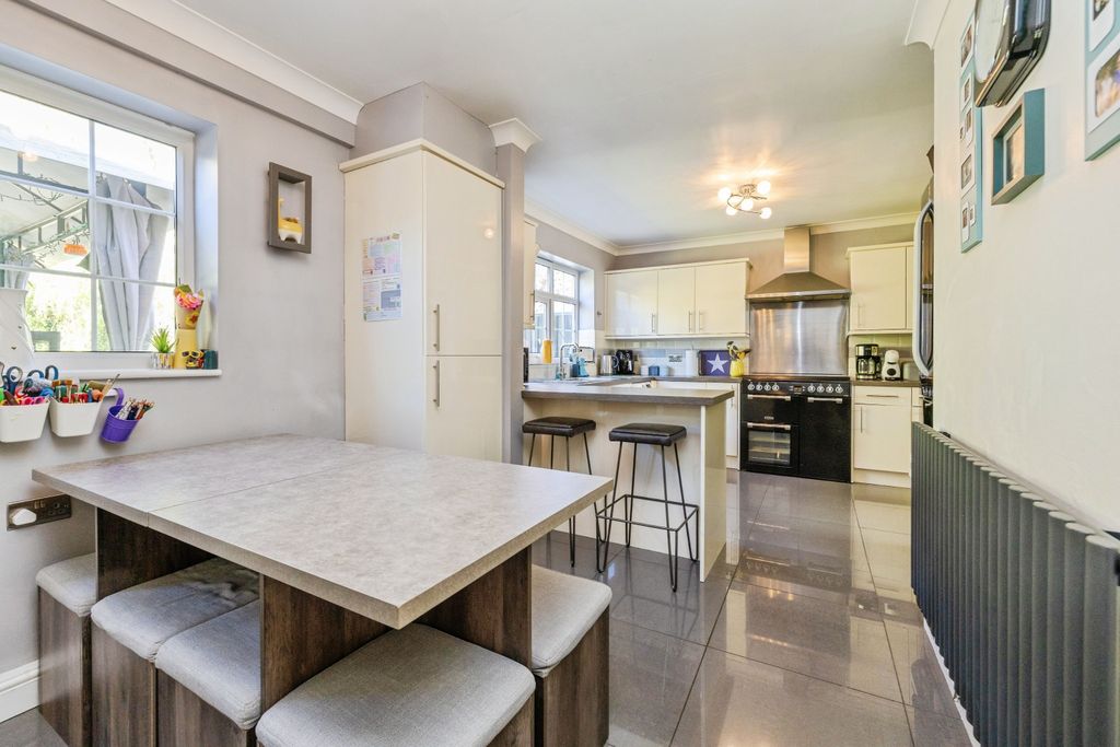 Additional image 2 of 4 bed detached house for saleKingsway, Nettleham LN2