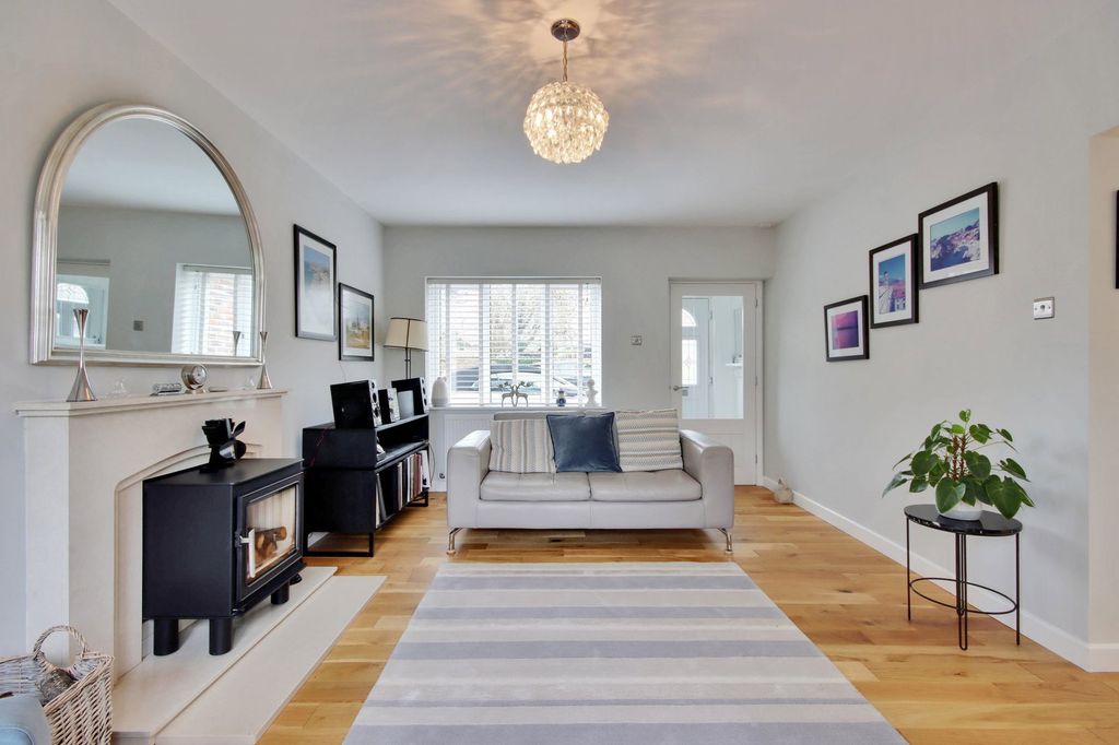 Property photo 3 of 22