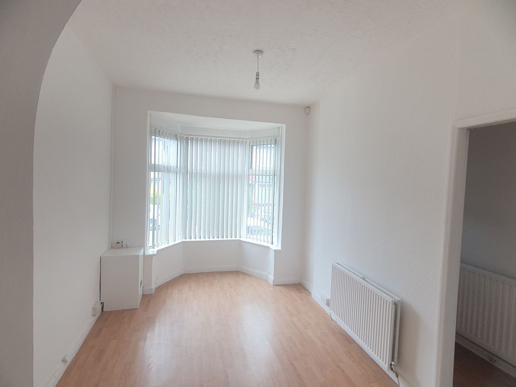 Property photo 2 of 16 Photo 9