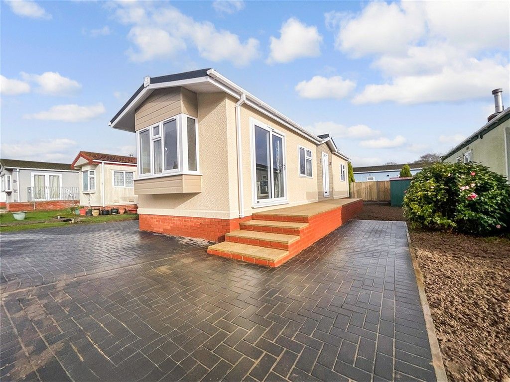 Property photo 1 of 7 Front Elevation