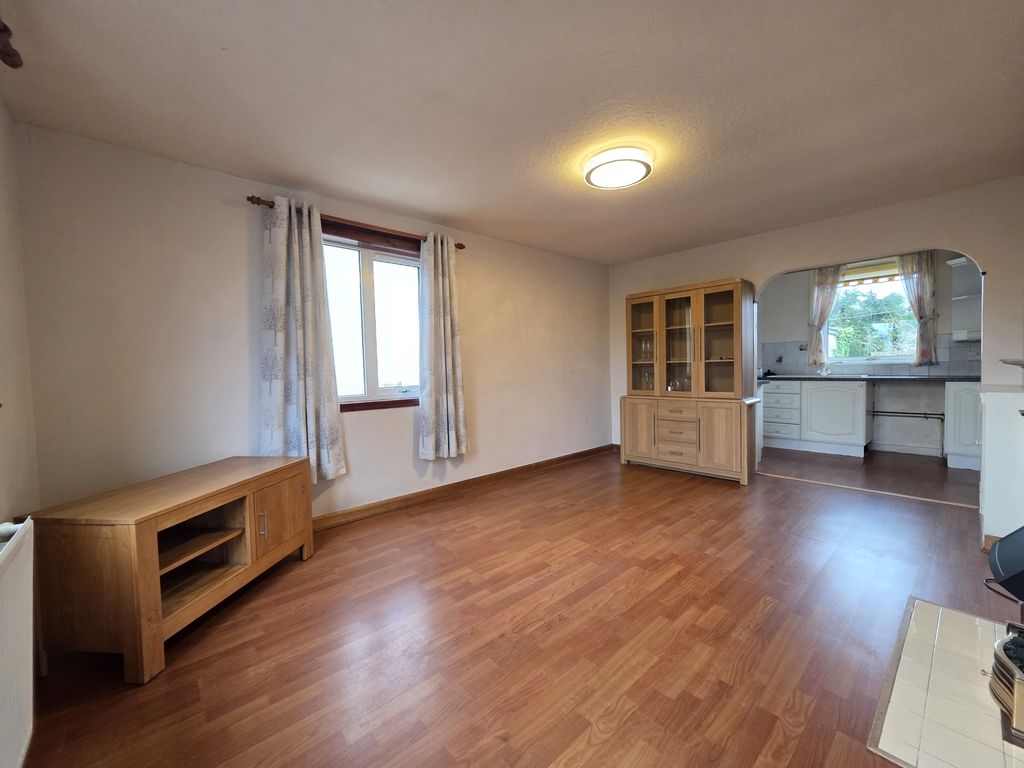 Property photo 2 of 22