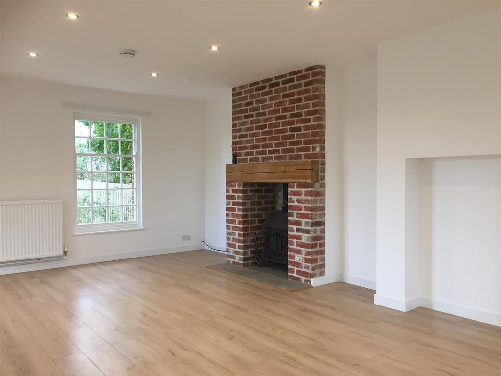 Property photo 2 of 13 2.Jpg