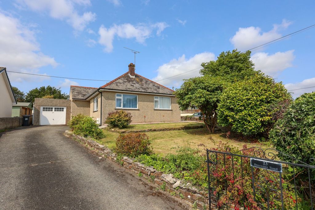 Property photo 1 of 21