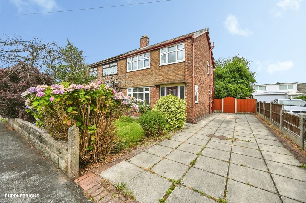 Property photo 1 of 23