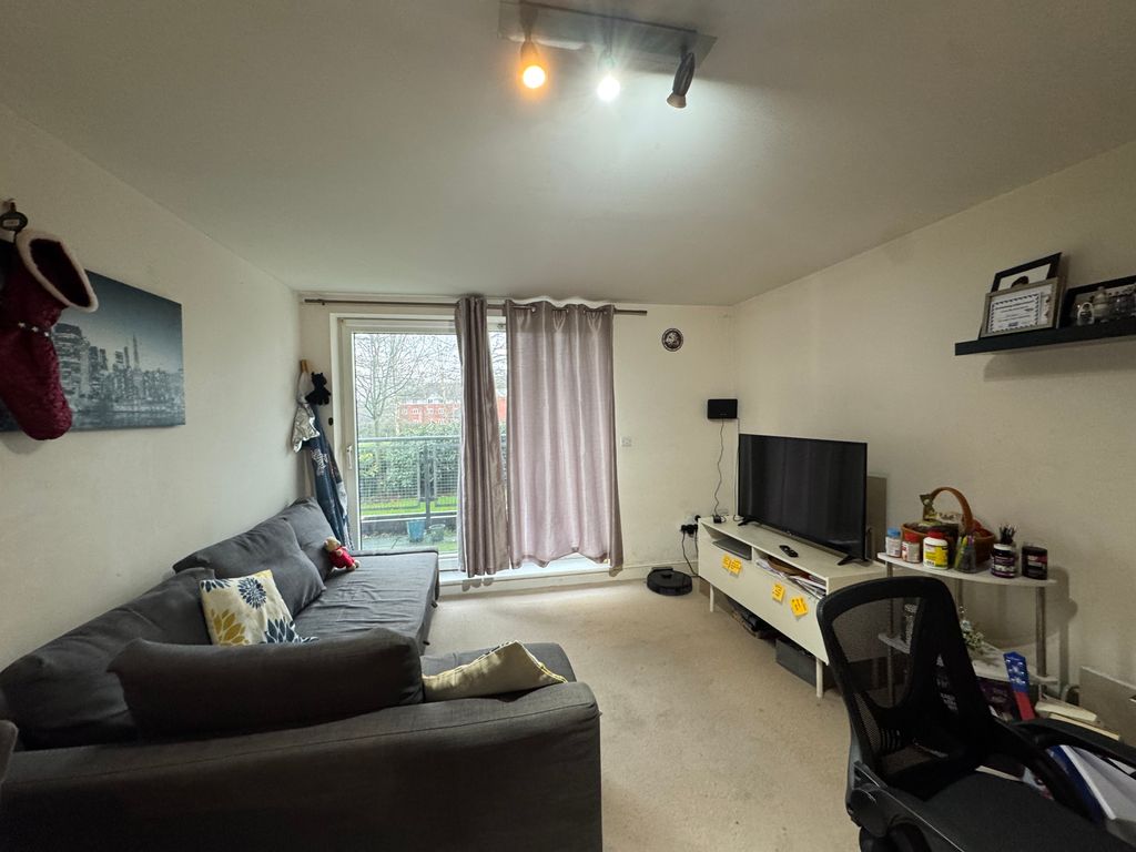 Property photo 2 of 8 Living Room