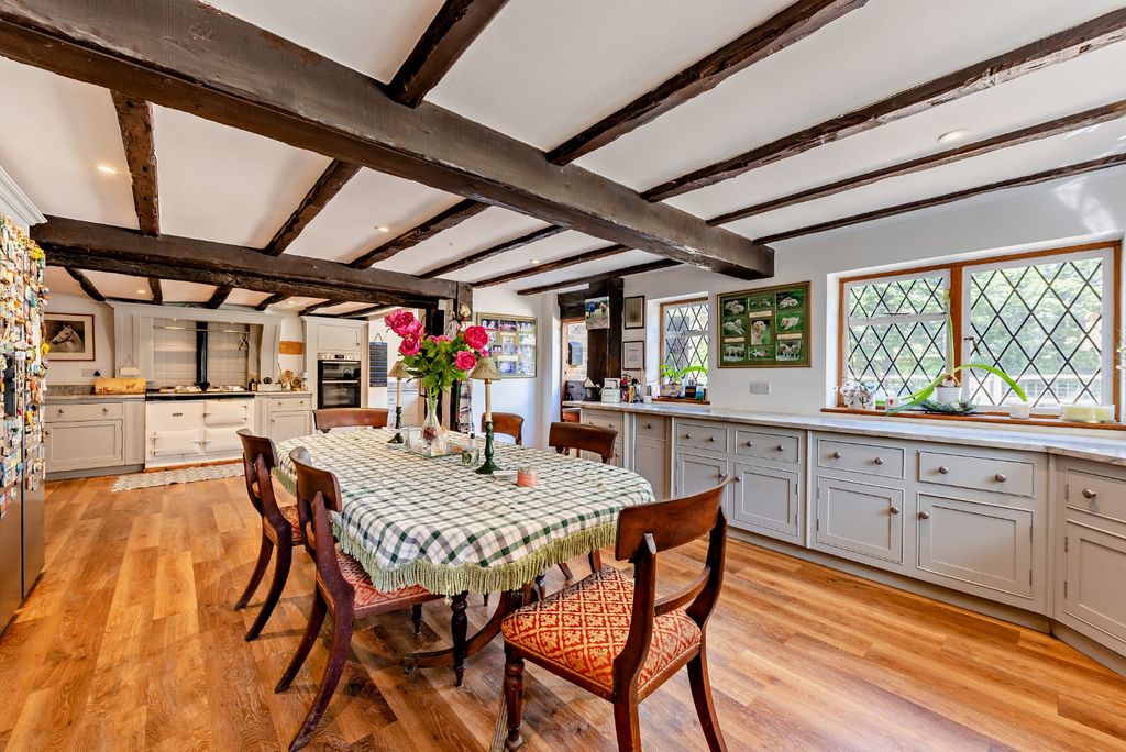 Property photo 3 of 29 Picture No. 24