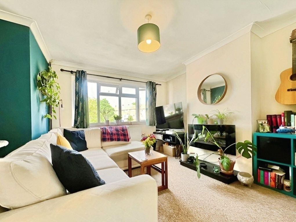 Property photo 3 of 11 #Yourmoveswanley