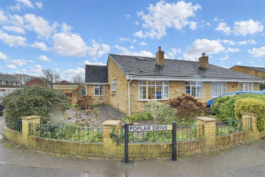 Property photo 1 of 14 Front