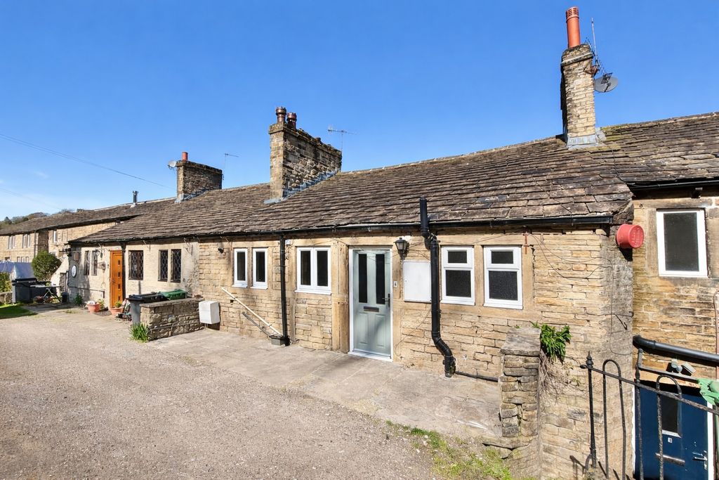 Property photo 1 of 8 Picture No. 18