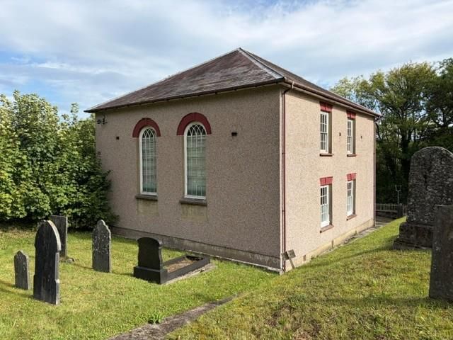 Property photo 3 of 13