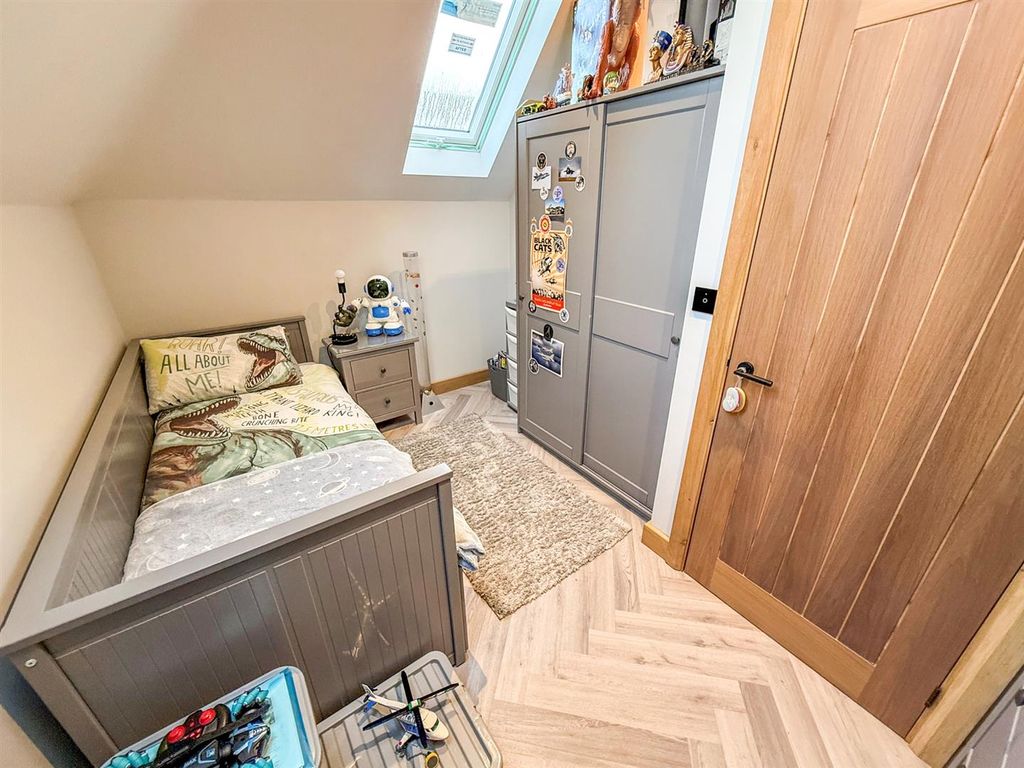 Additional image 10 of 4 bed detached house for salePenson Walls, Off Park Avenue, Oswestry SY11