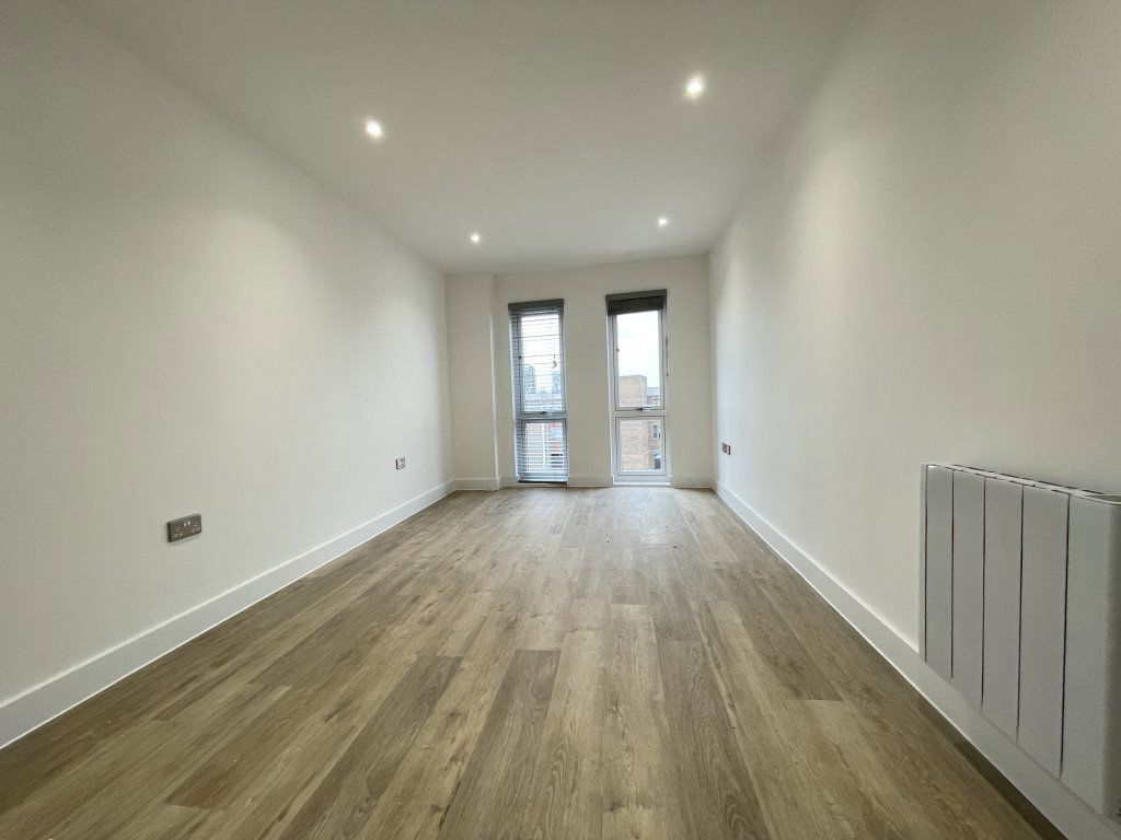 Property photo 3 of 9
