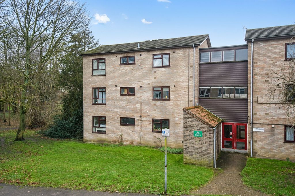 Property photo 1 of 19