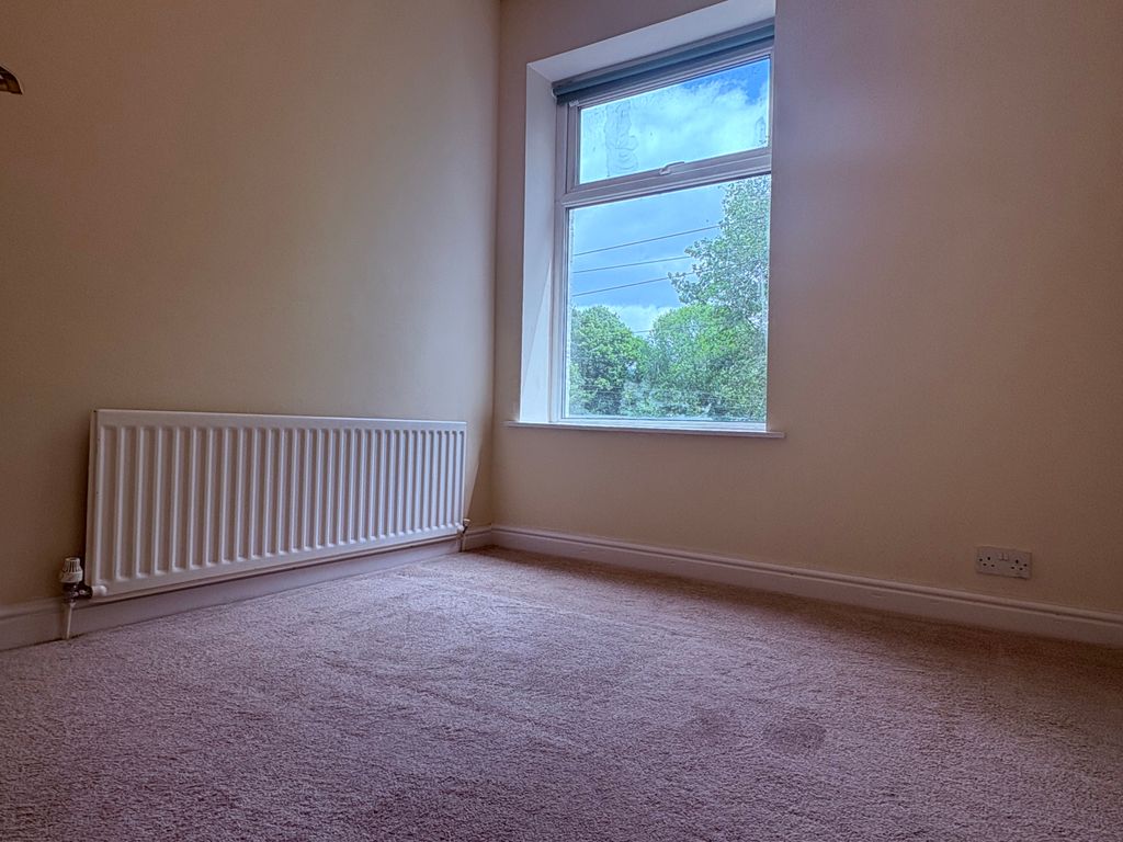 Property photo 3 of 6 Second Bedroom