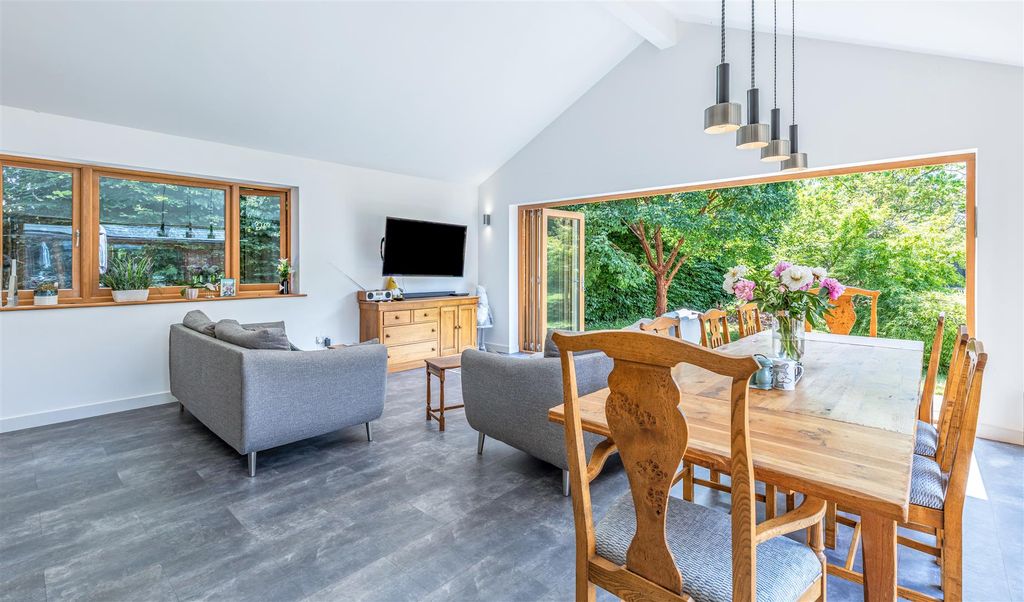 Additional image 23 of 5 bed detached bungalow for saleOverbury Road, Hereford HR1
