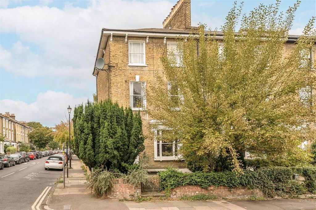 Property photo 1 of 6