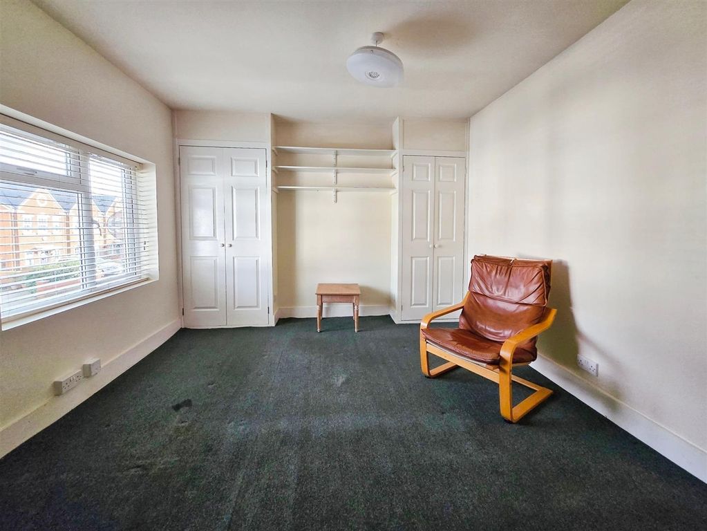 Property photo 2 of 8 E502B96d-20250106_135647.Jpg