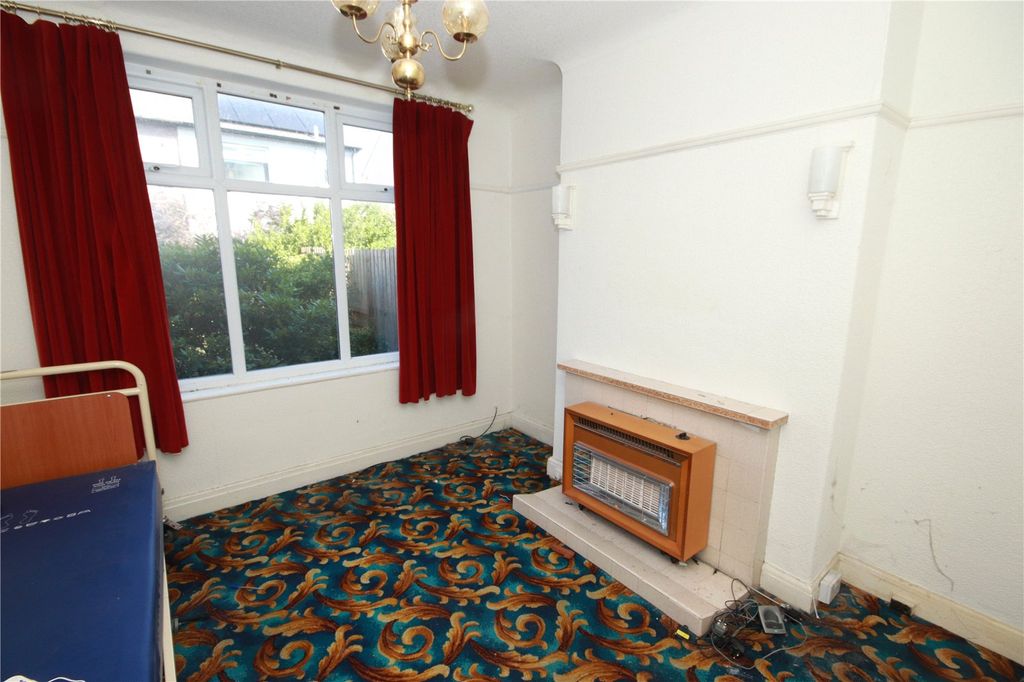 Property photo 3 of 14 Picture No. 11