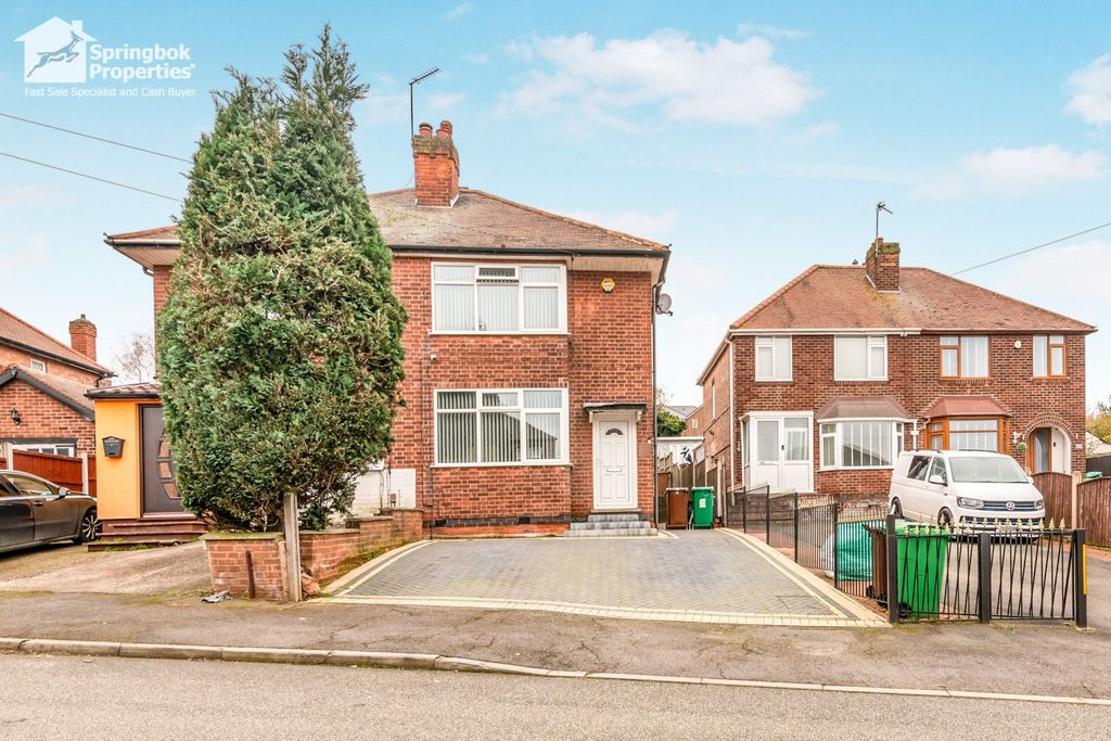 Property photo 1 of 13 Front View