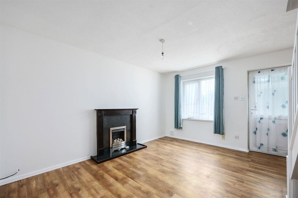 Property photo 3 of 11 Picture No. 04