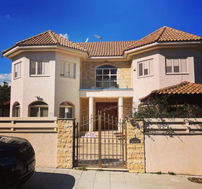 Property photo 1 of 7