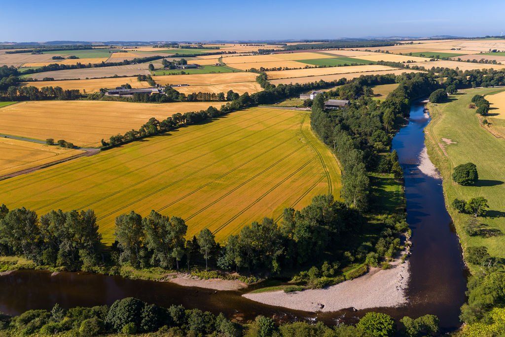 Property photo 3 of 5 Picture No. 04