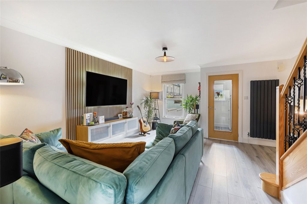 Property photo 2 of 21 Picture No. 09