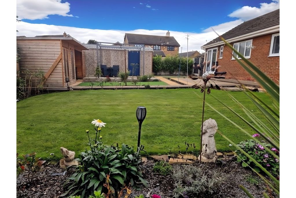 Property photo 2 of 15