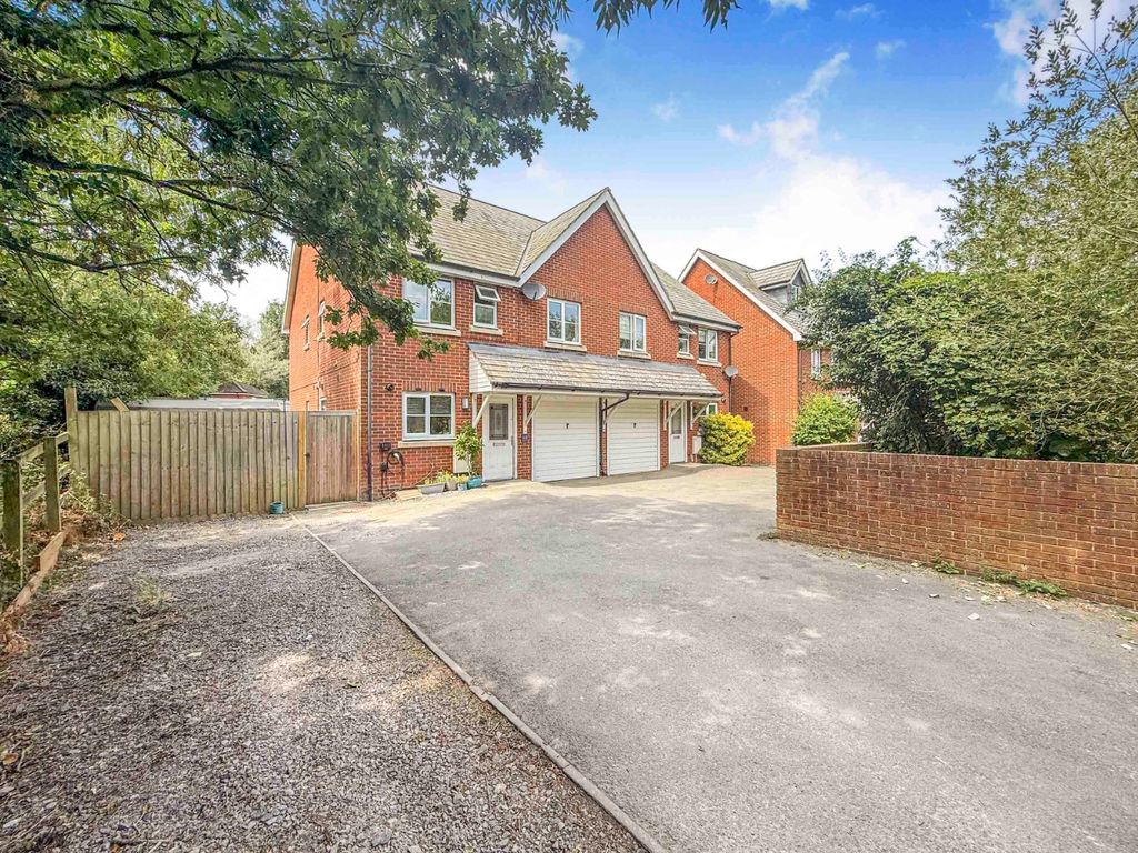 Property photo 1 of 18 5329491