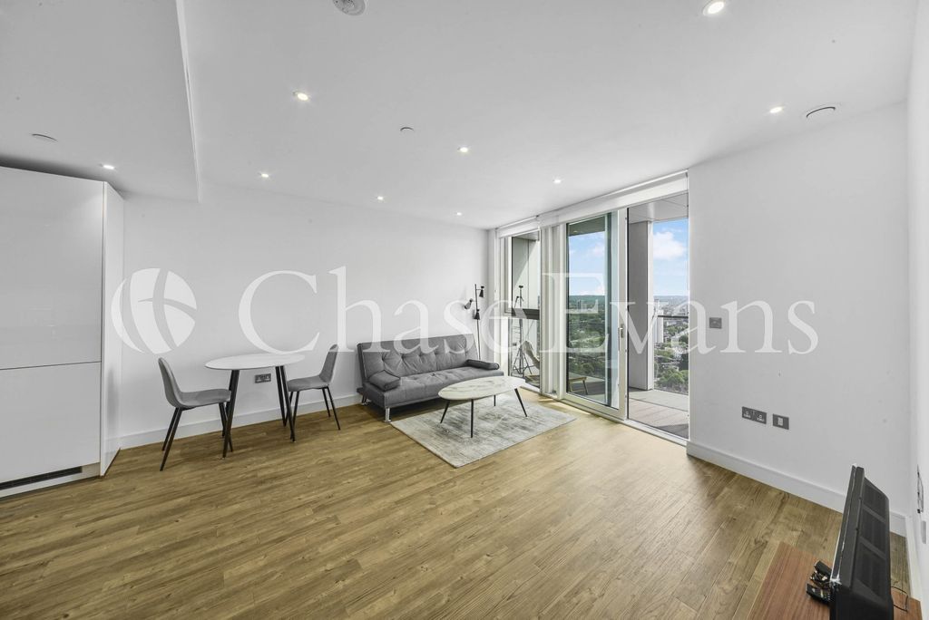 Property photo 3 of 11 Living Area