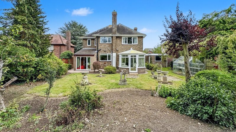 Property photo 1 of 27 Photo 27