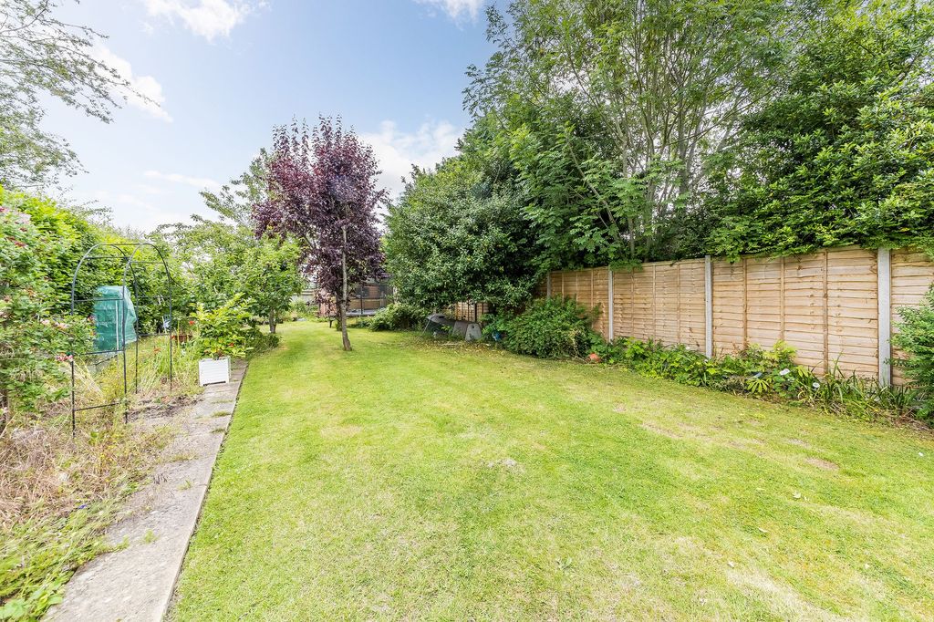 Property photo 2 of 22