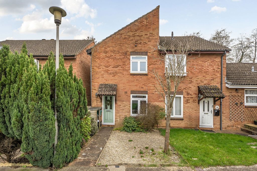 Property photo 1 of 20