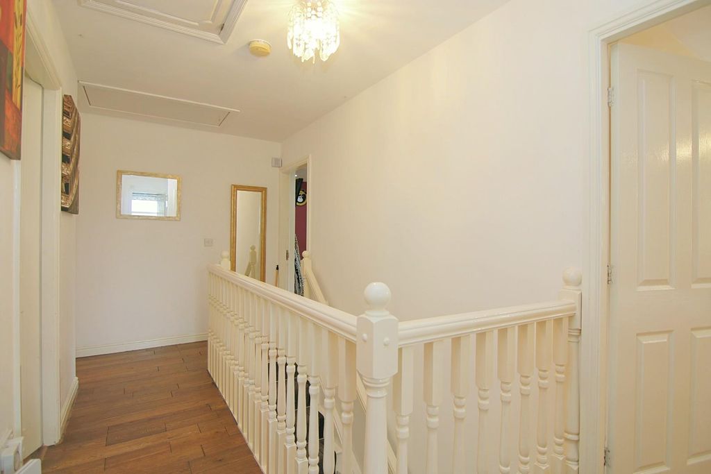 Additional image 22 of 5 bed detached house for saleSycamore Chase, Pudsey LS28