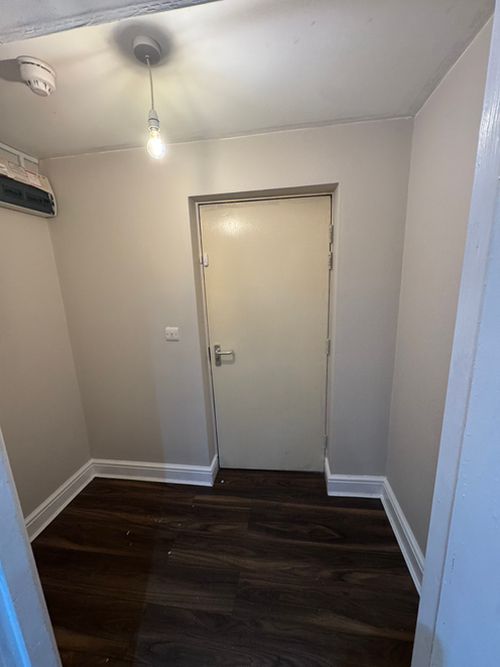 Property photo 3 of 11 Property