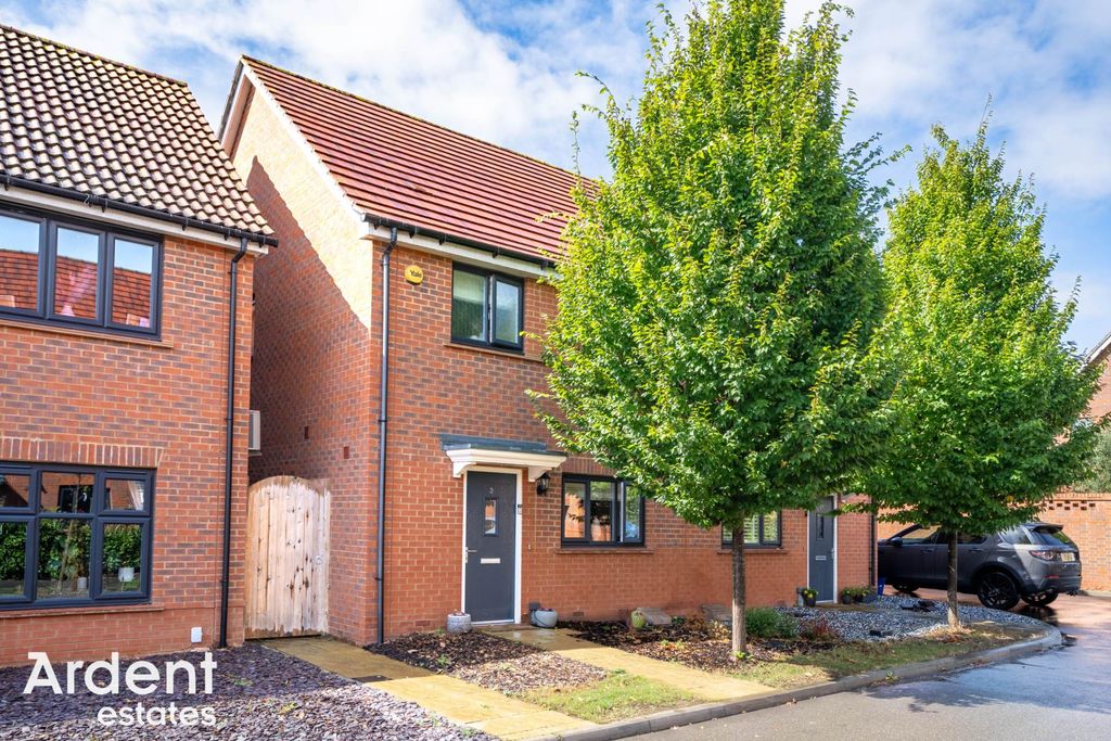 Property photo 1 of 30